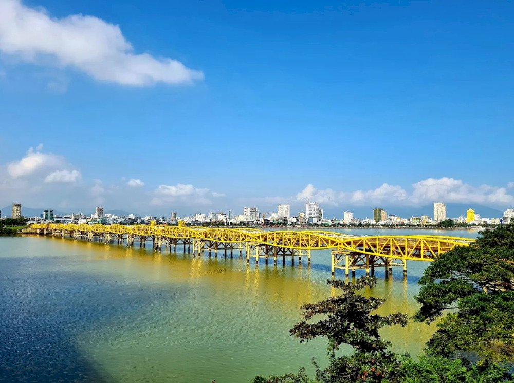 Nguyen Van Troi Bridge stands as a testament to the historical and developmental milestones of Da Nang